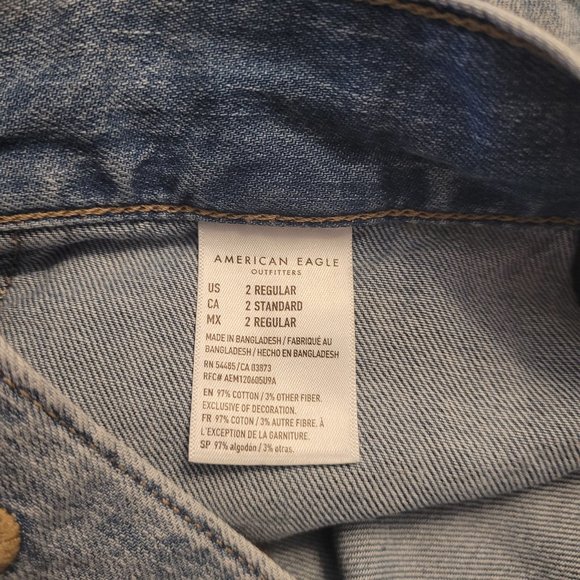 Women's American Eagle Cargo Jeans- Size 2 - Picture 6 of 6